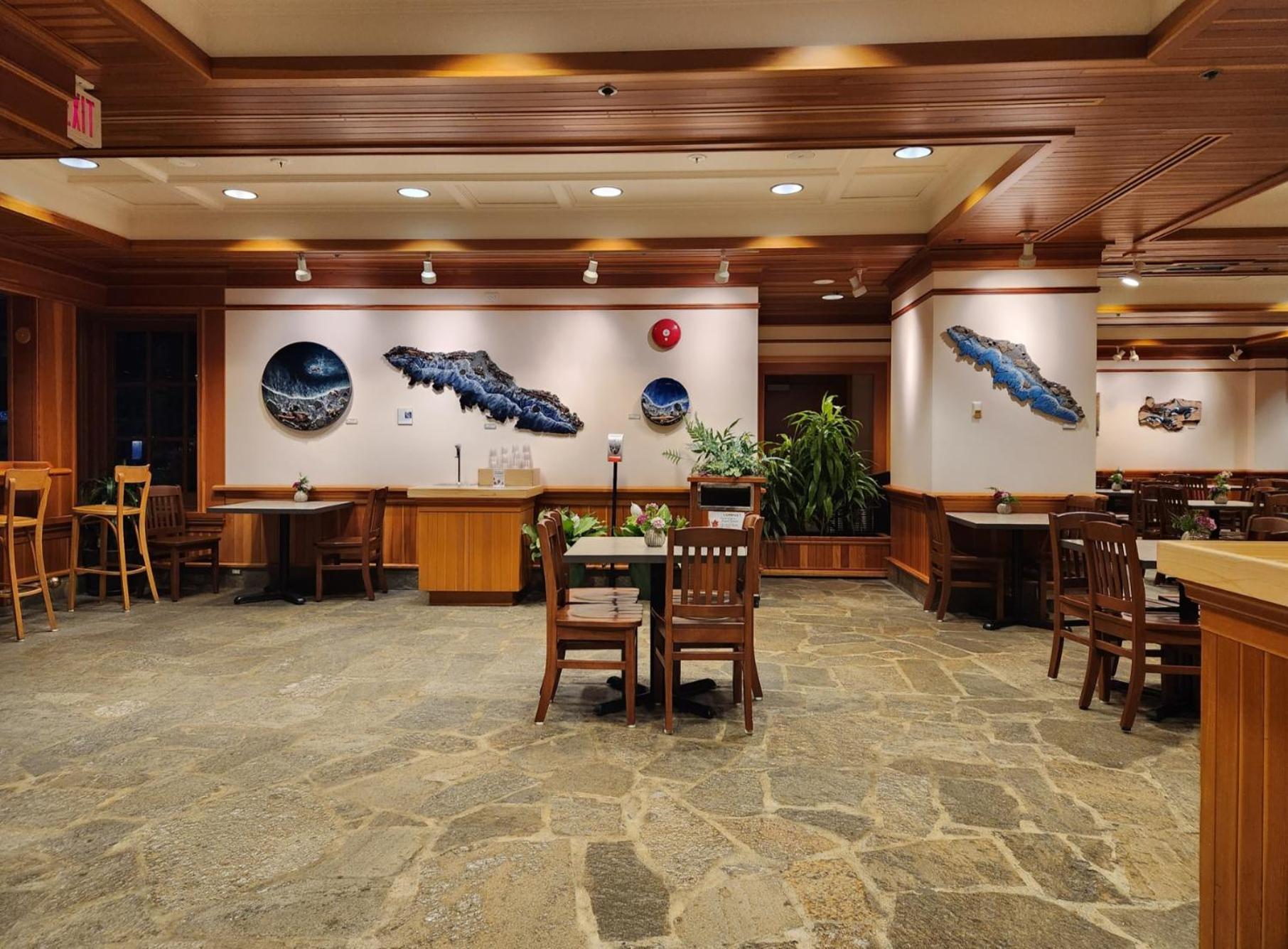 Empress Palace Hotel 素里 外观 照片